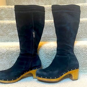 Ugg Rosabella Knee-high black suede boots, Size 8